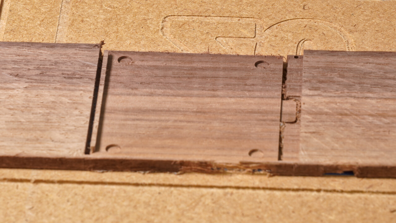 Photo of the workpiece showing the state after toolpath E02.